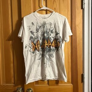 Urban Outfitters Def Leppard Shirt Size M